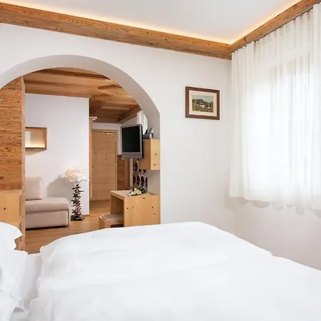 Pareda 4* Canazei